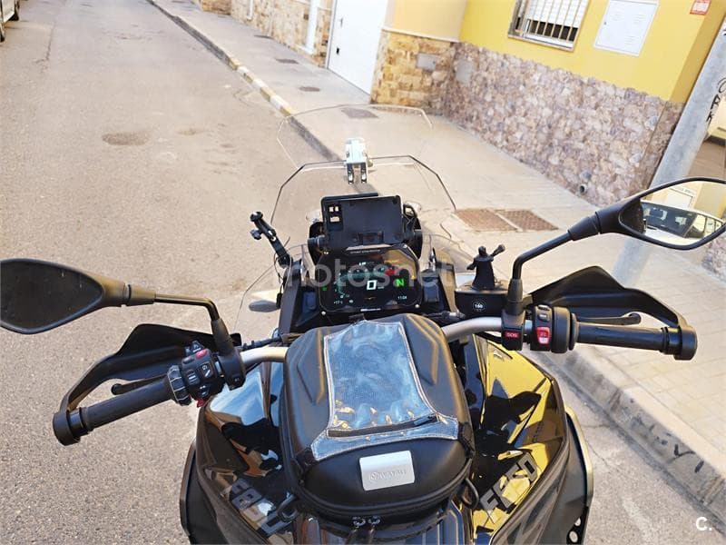 BMW F 850 – Vista 3