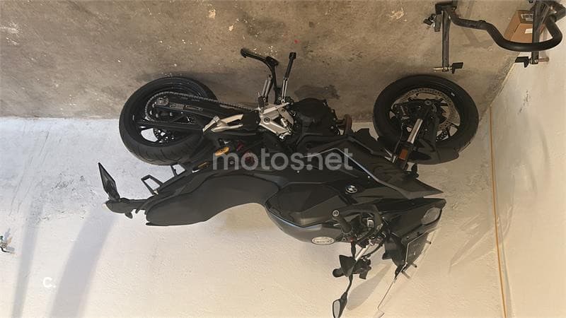 BMW F 900 XR – Vista 2