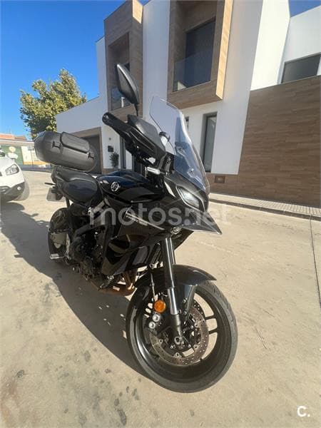 Yamaha Tracer 9 – Vista 2