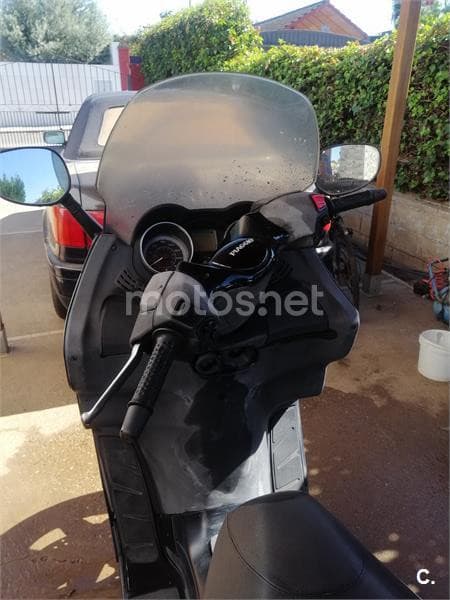 Piaggio X7 EVO 125 ie – Vista 3