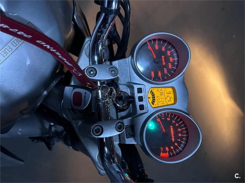 Honda CBF 250 – Vista 5