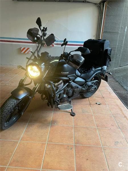 Kawasaki Vulcan S – Vista 1