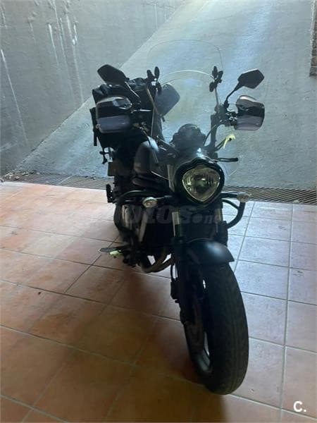 Kawasaki Vulcan S – Vista 5