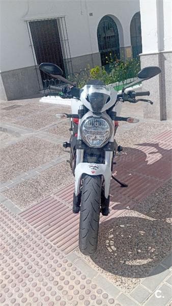 Ducati Monster 797 – Vista 5