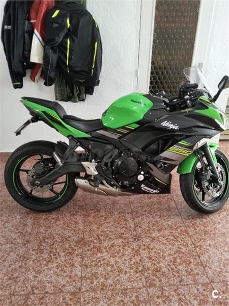 Kawasaki Ninja 650 – Vista 2