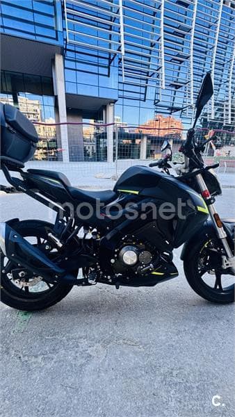 Keeway RKF 125 – Vista 3