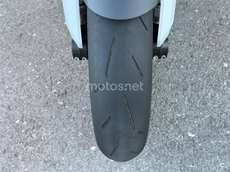 BMW M 1000 XR – Vista 17