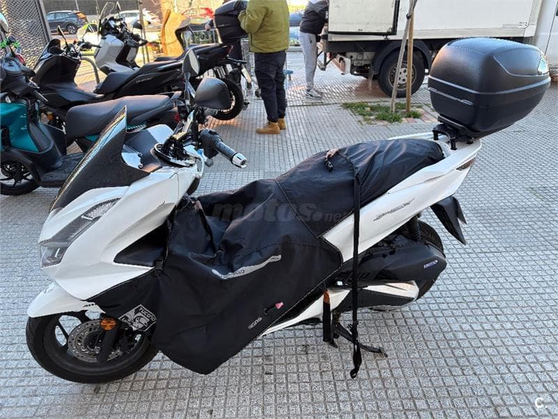 Honda PCX 125 – Vista 1