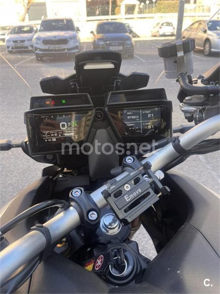 Yamaha Tracer 9 – Vista 5