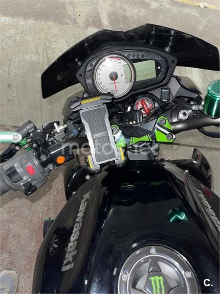 Kawasaki Z 750 ABS – Vista 4