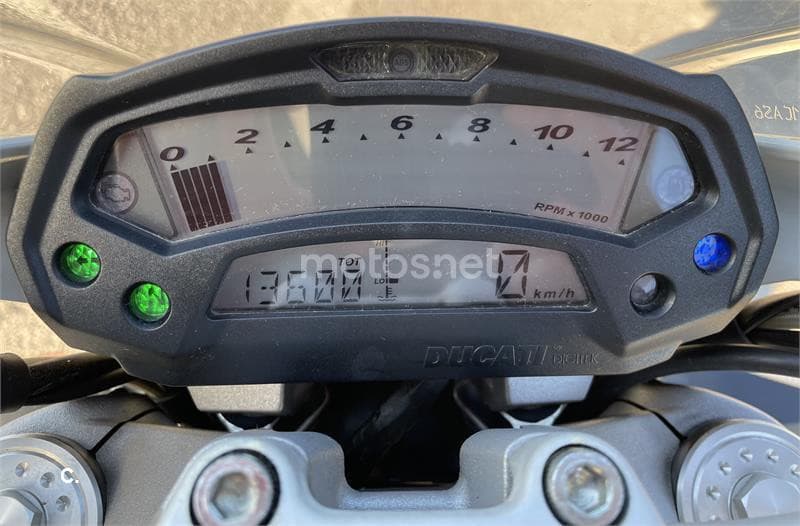 Ducati Monster 796 ABS – Vista 6