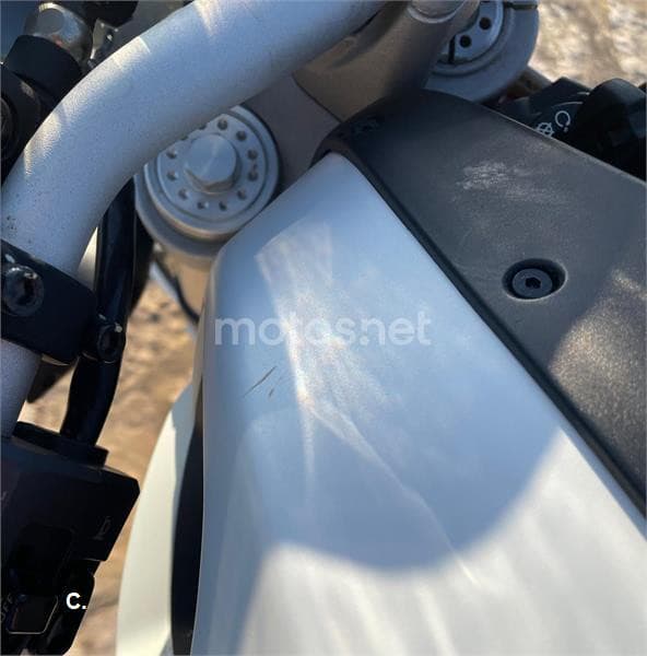 Ducati Monster 796 ABS – Vista 9