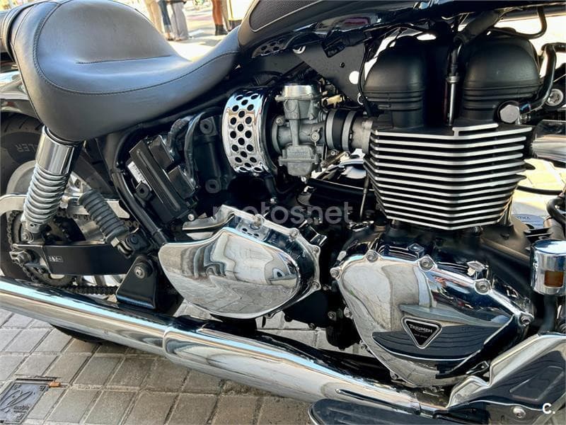 Triumph America – Vista 7