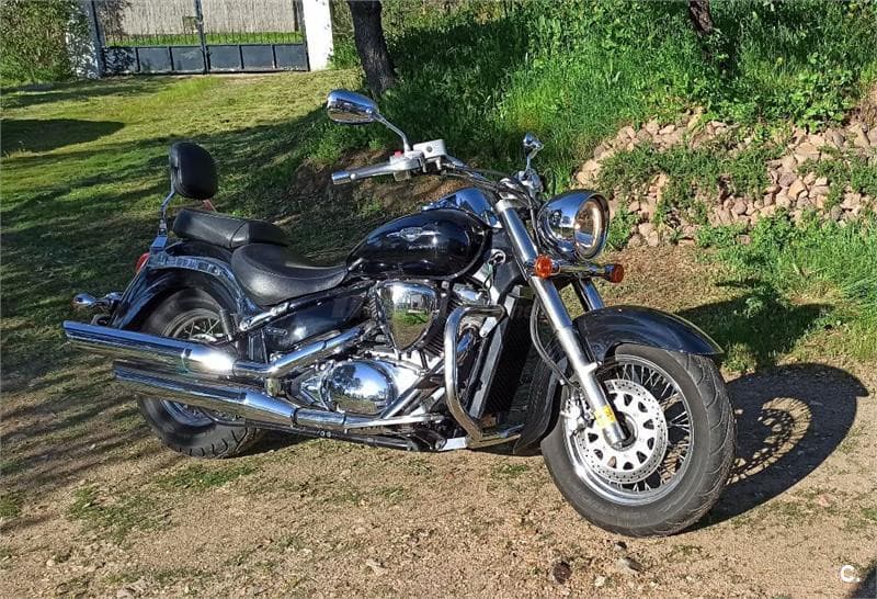 Suzuki Intruder C800 – Vista 3