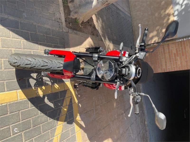 Triumph Trident 660 – Vista 1