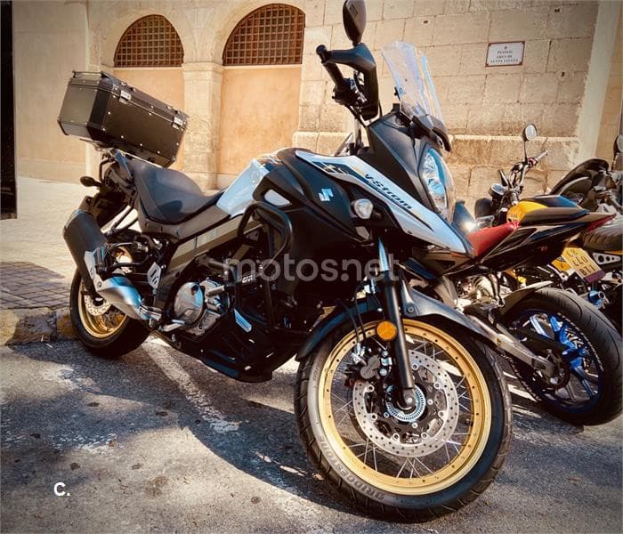 Suzuki V-Strom 650 XT ABS – Vista 15