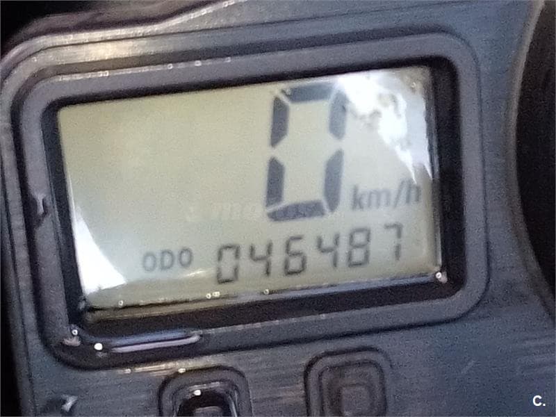 Yamaha YZF R6 – Vista 8