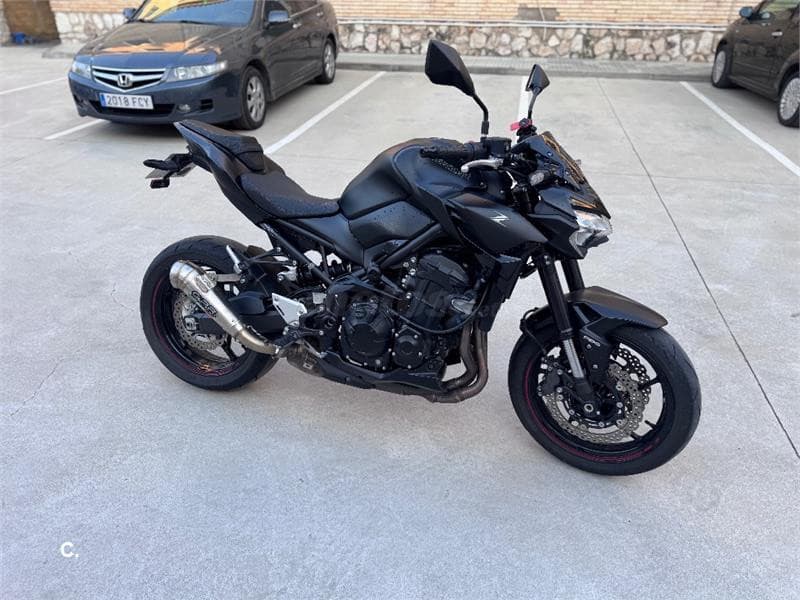 Kawasaki Z 900 – Vista 1