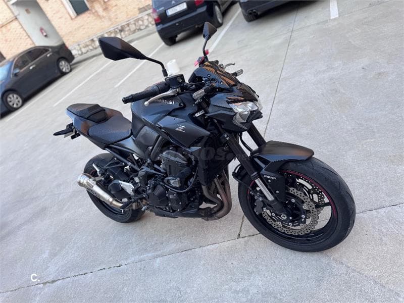 Kawasaki Z 900 – Vista 4