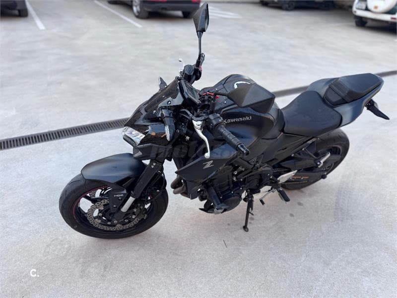 Kawasaki Z 900 – Vista 5