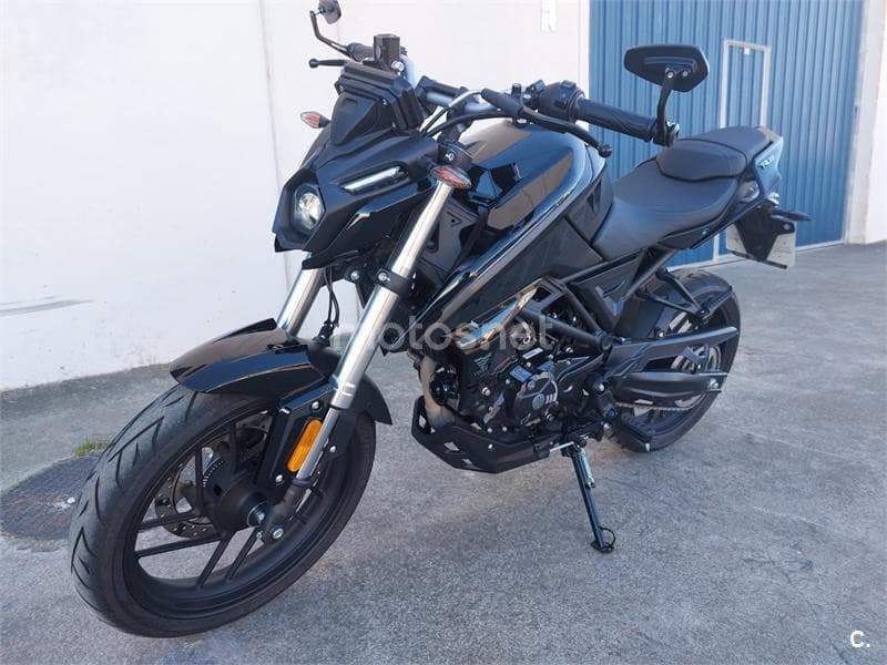 Voge 125 R – Vista 4