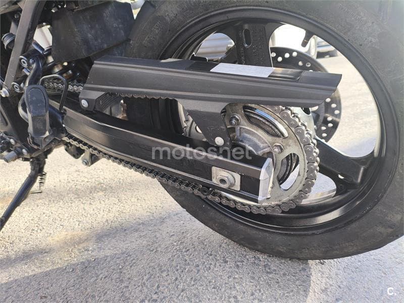 Suzuki V-Strom 650 ABS – Vista 6