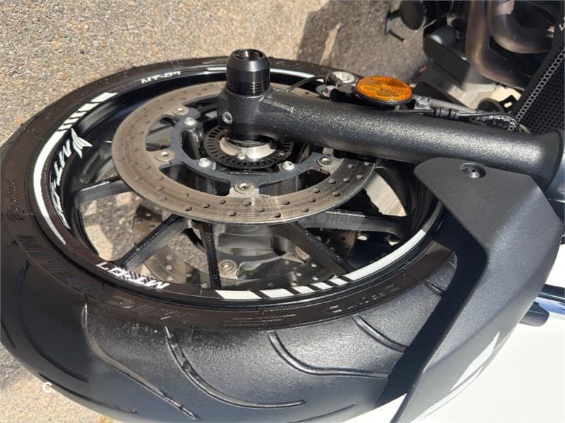 Yamaha MT-07 – Vista 6