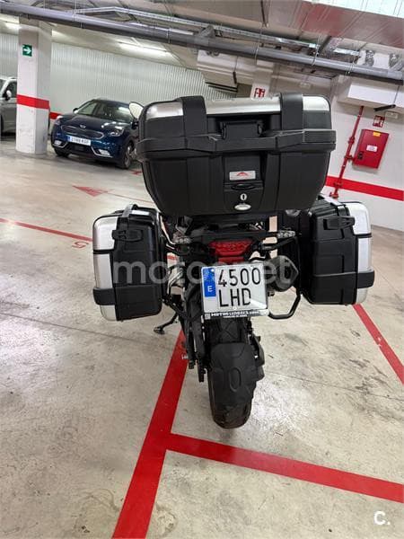 Benelli TRK 502 – Vista 7