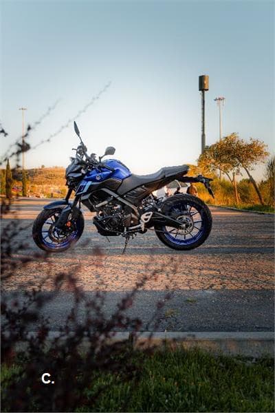 Yamaha MT-125 – Vista 7
