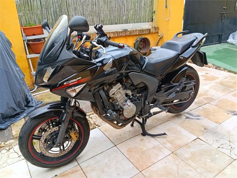 Honda CBF 600S – Vista 1