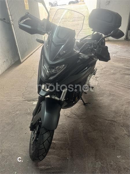Honda NC 750 X – Vista 4
