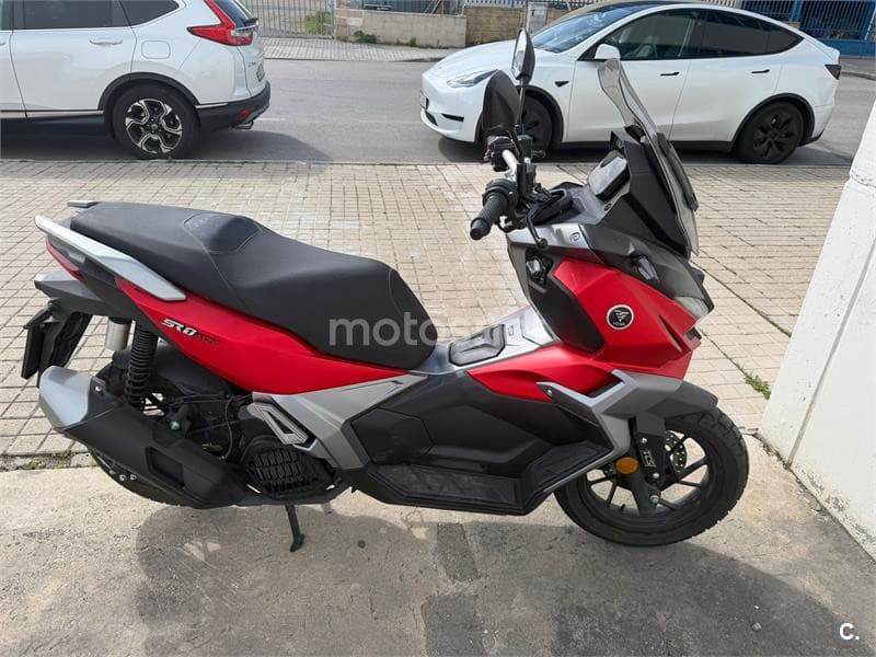 Voge SR1 ADV 125 2200 € 2025 Madrid - 1