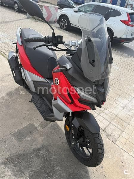 Voge SR1 ADV 125 2200 € 2025 Madrid - 2