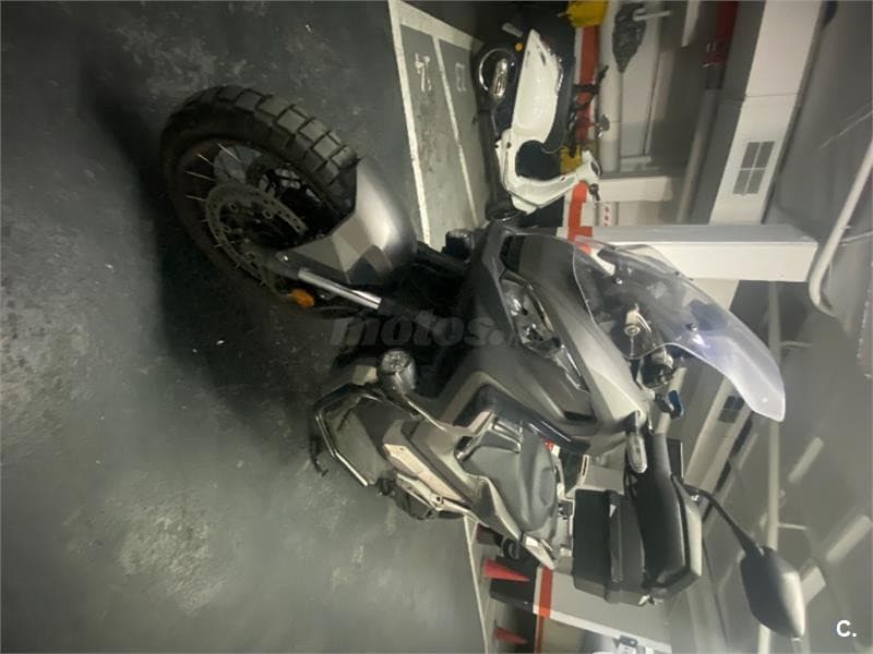 Honda X-ADV – Vista 10