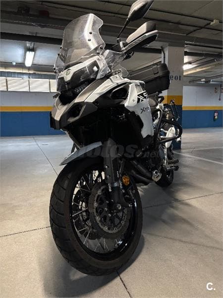 Benelli TRK 502 – Vista 2