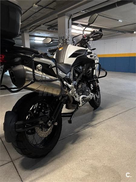 Benelli TRK 502 – Vista 3