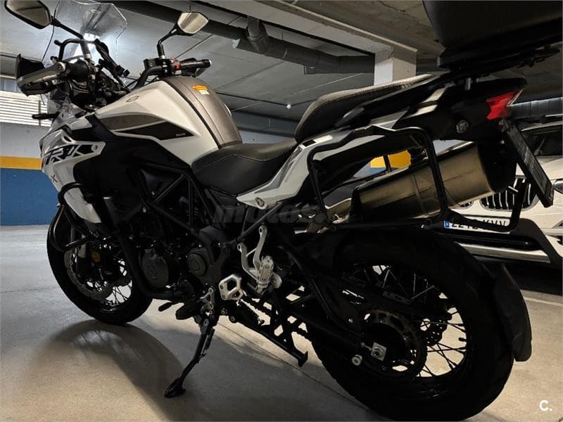 Benelli TRK 502 – Vista 4