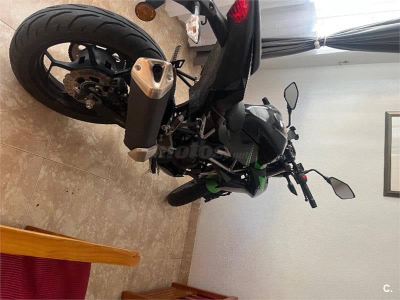 Kawasaki Z 125 – Vista 5