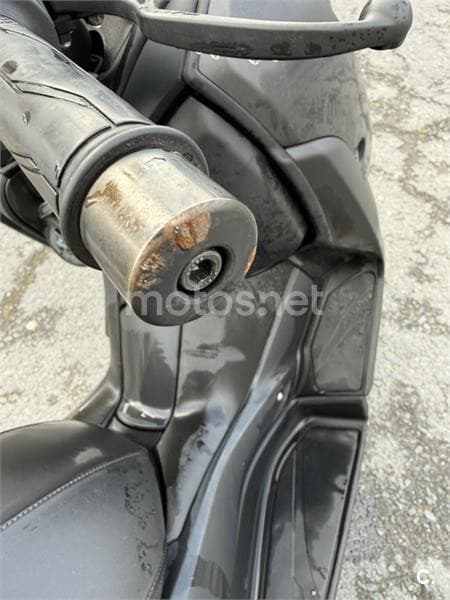 Yamaha XMAX 300 – Vista 8