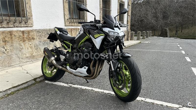 Kawasaki Z 900 – Vista 1