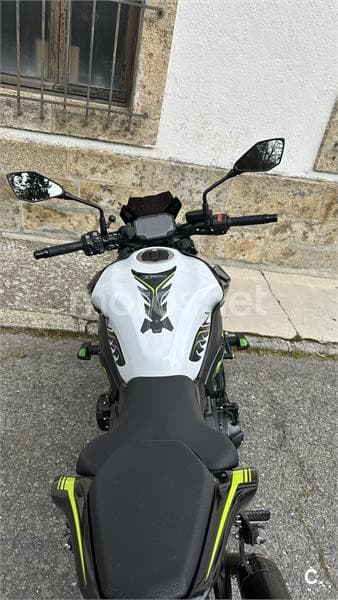 Kawasaki Z 900 – Vista 5