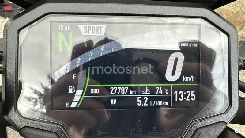 Kawasaki Z 900 – Vista 9