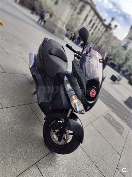 Suzuki BURGMAN 200 Executive – Vista 7