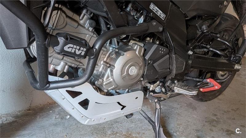 Suzuki V-Strom 650 ABS – Vista 4