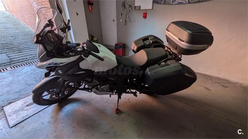 Suzuki V-Strom 650 ABS – Vista 5