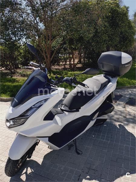 Honda PCX 125 – Vista 2