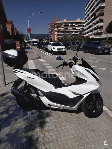 Honda PCX 125 – Vista 5
