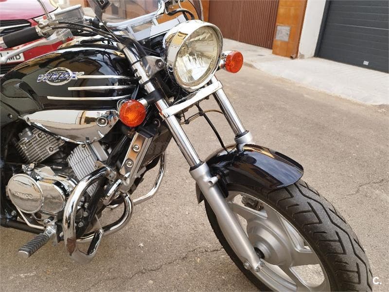 Kymco Venox 250 – Vista 2