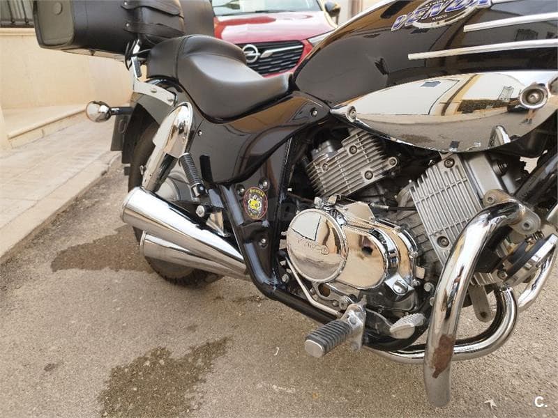 Kymco Venox 250 – Vista 3