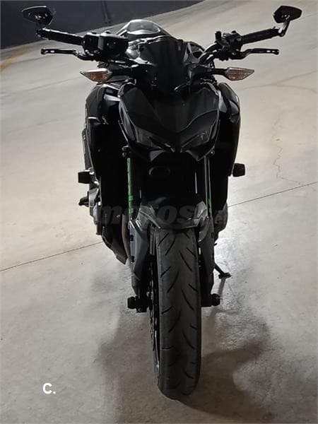 Kawasaki Z 900 – Vista 2